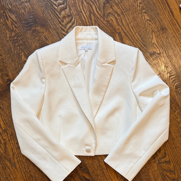 Gianni Bini Ivory Blazer - Picture 6 of 6